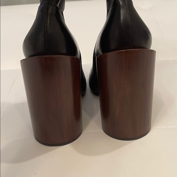 GIVENCHY Calf High Leather Boots Sz 40 - Picture 3 of 8